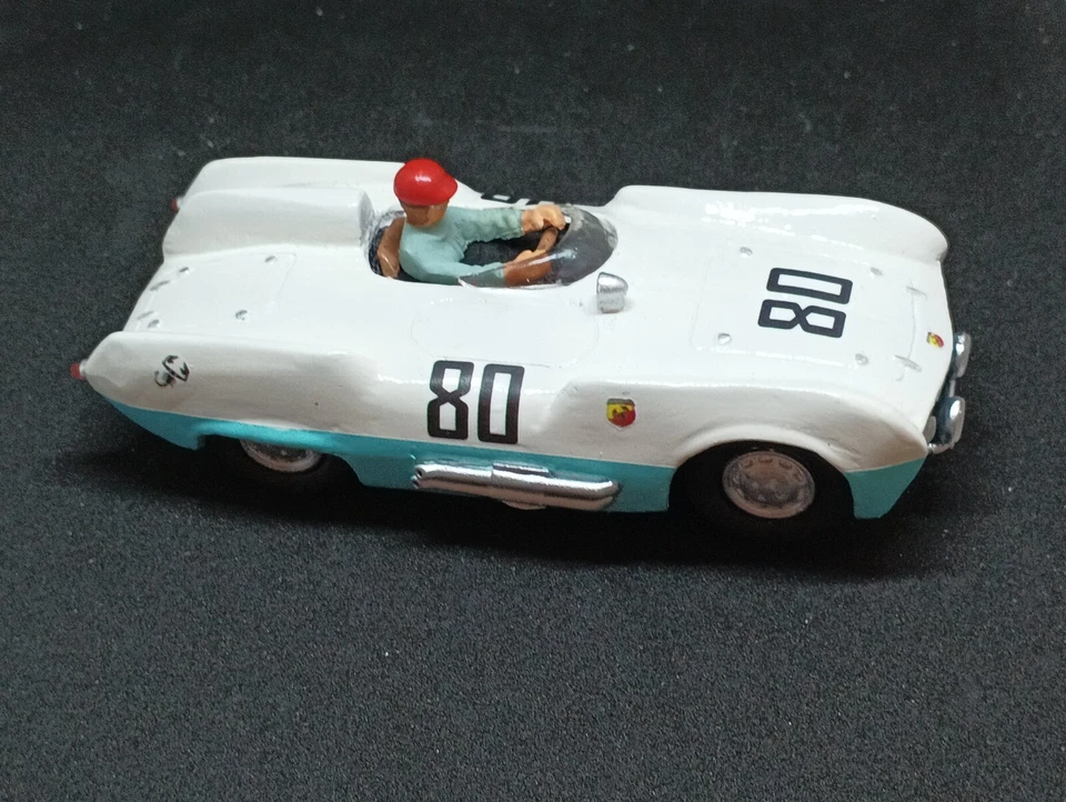 Abarth 207A Spyder año 1955, E: 1/32 kit de resina para pintar slot o estatico - Imagen 4 de 4