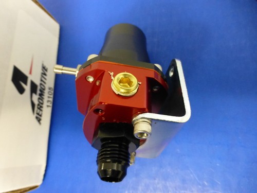 Aeromotive 13105 Compact Fuel Pressure Regulator EFI 30-70 PSI Adjustable -6 AN - Picture 4 of 4