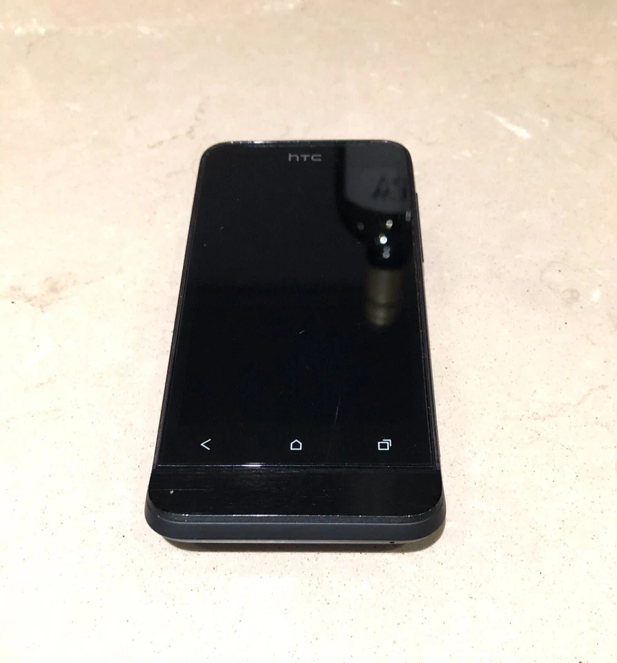 Htc One V Sold As Spares - Image 2 of 4