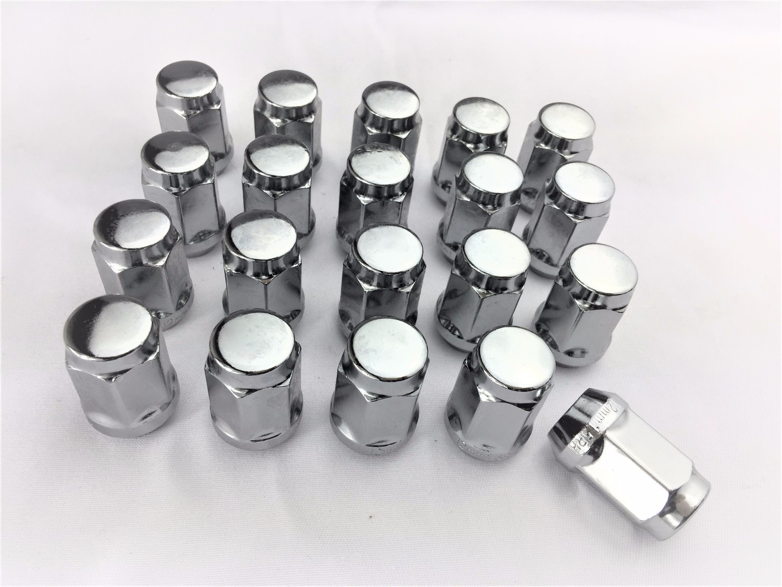 20X M14X1.5 Chrome Wheel nuts,LUG NUTS, ACRON NUTS, COMMODORE VE VF
