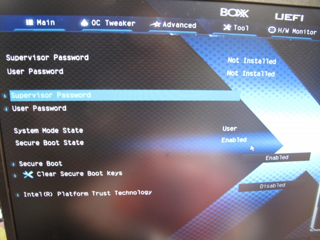 AsRock Z270M Extreme4 Intel Core i7-7700K 16GB RAM AsRock Z270M Extreme4 Intel Core i7-7700K 16GB RAM