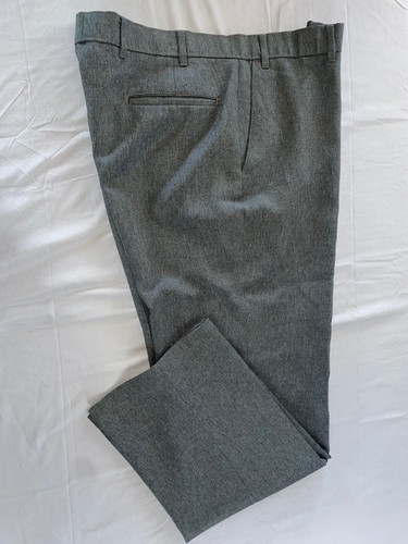Levi's Flat Front Easy Care Dacron Polyester Action Slacks. Gray. 38X32, Read.