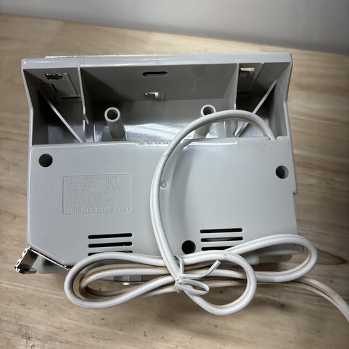 Norelco Under Electric Can Opener Space Saver CO4200 Open Box