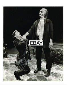 FRANKENSTEIN DAVID DUKES SIGNED THEATER HORROR PHOTO BROADWAY 1981 REPRO