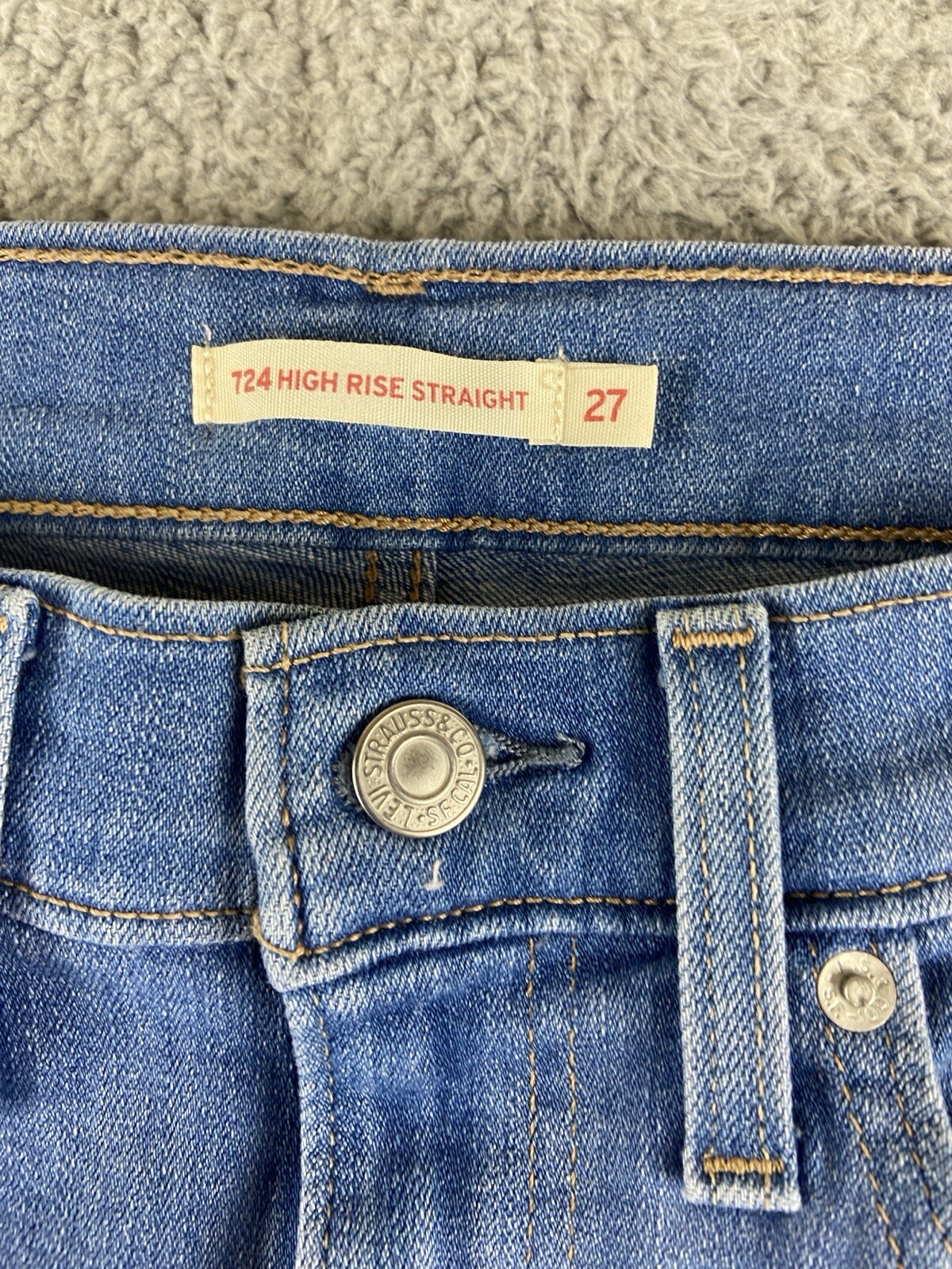 Picture 2 of 10