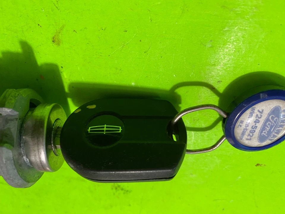 2010 LINCOLN MKZ IGNITION SWITCH LOCK W/KEY & IMMOBILIZER OEM - Image 3 of 4