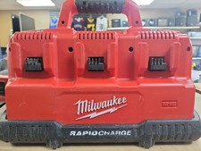 Milwaukee (MLW48591807) M12&trade; & M18&trade; Rapid Charge Station