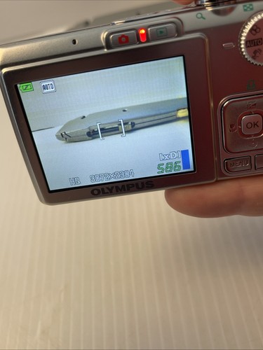 Olympus FE-230 7.1MP Digital Camera - Silver Working, With Issue READ!! - Picture 17 of 23