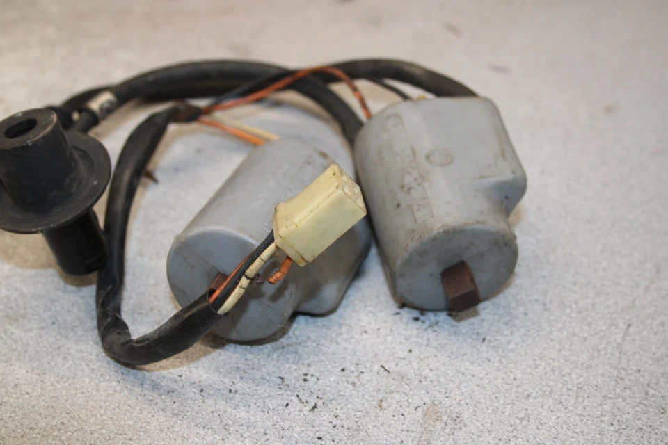 Suzuki GT750 1975 LeMans bobinas de encendido A10-2772, ABX Foto 4 de 4