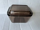 PYREX Glass Amber Brown 501-B Refrigerator Dish with lid EUC Vintage