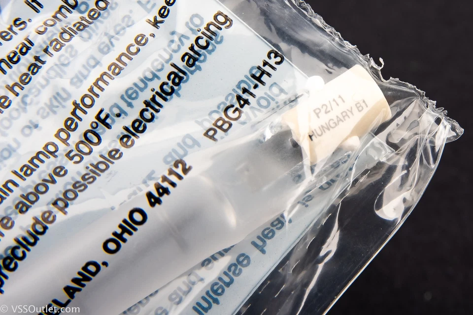 GE General Electric EMF 800W 240V P2/11 Bulb Lamp for Lowel Lights V26 - Image 3 of 3