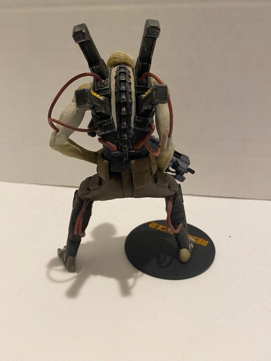 Resistance 2 Collector's Edition Chimera Hybrid Action Figure 6