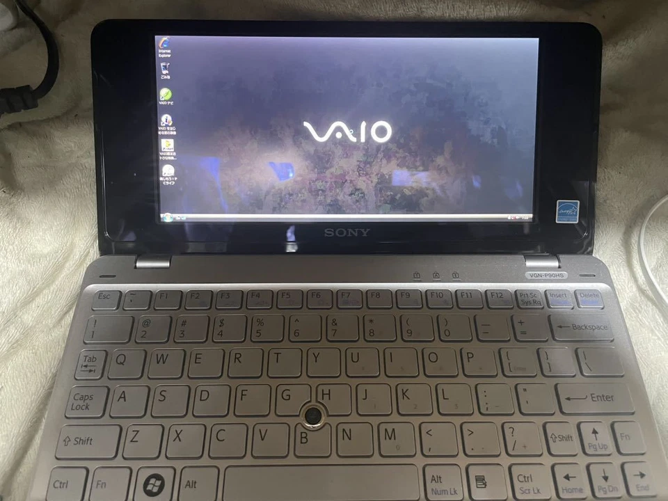 SONY VAIO PC Laptop Notebook type P 8 inch VGN-P90HS RAM 2GB SSD 64GB Win Vista - Image 2 of 4