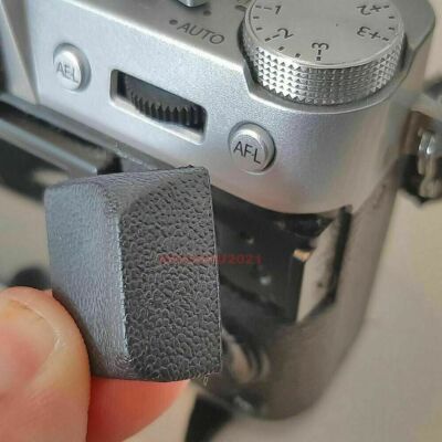 New Rear Thumb Rubber Grip For Fuji Fujifilm X-T10 X-T20 Camera Replacement Part