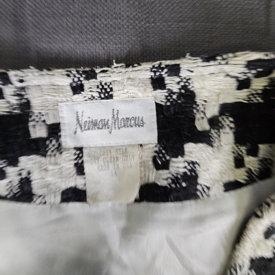 Blazer curto feminino Neiman Marcus vintage seda houndstooth botões dourados tamanho 14 - Imagem 4 de 4