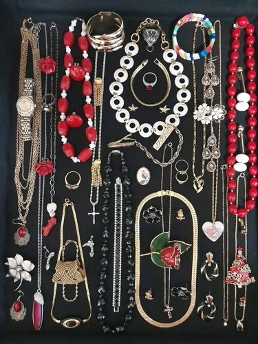 Costume Jewelry Lot Wearable 1LB 10oz W/ Signed Nice Trifari +2 Monet Necklaces+