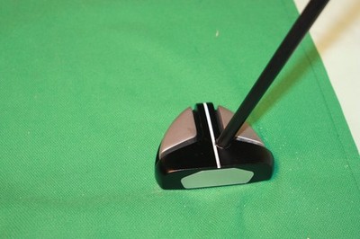 New Tour Issue Center Shafted 34'' Putter BGS-33 Developed by Taylor Made RH.