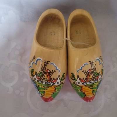 VTG Dutch Wooden Shoes ''Klompen'' Painted Windmill Scene From Holland SIZE 13