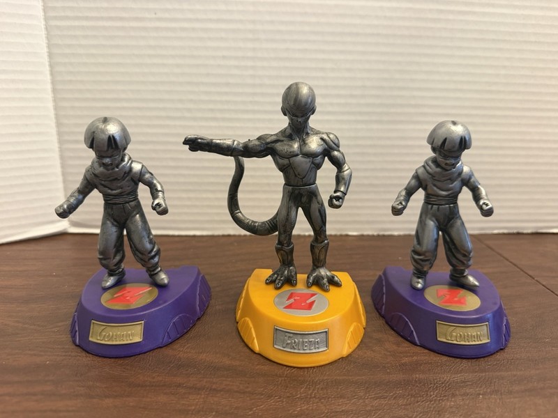 Dragon Ball Z Figures Lot Burger King Kid Happy Meal 2000 Silver Statue Toy
