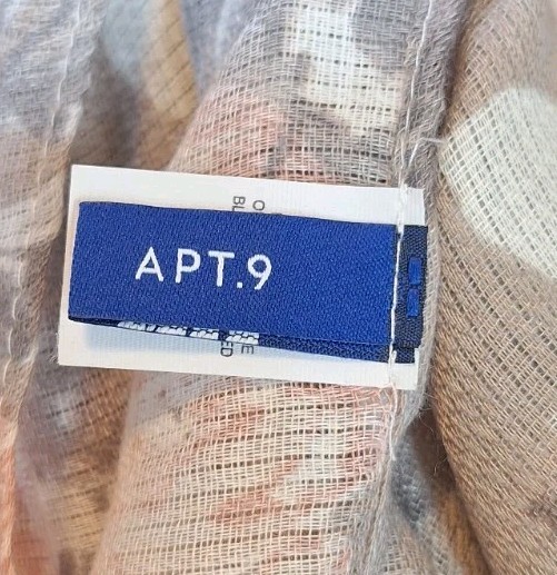 NWT APT.9 Oblong Floral Multifunctional Scarf/Wrap Metallic Accent Romantic Boho