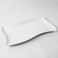 Simple Dining White Abstract Shape Ceramic Serving Tray Platter 12.75" x 7"