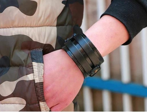 Breites Echt Leder Armband Lederarmband  Vintage Retro Punk Biker schwarz NEU - Bild 4 von 4