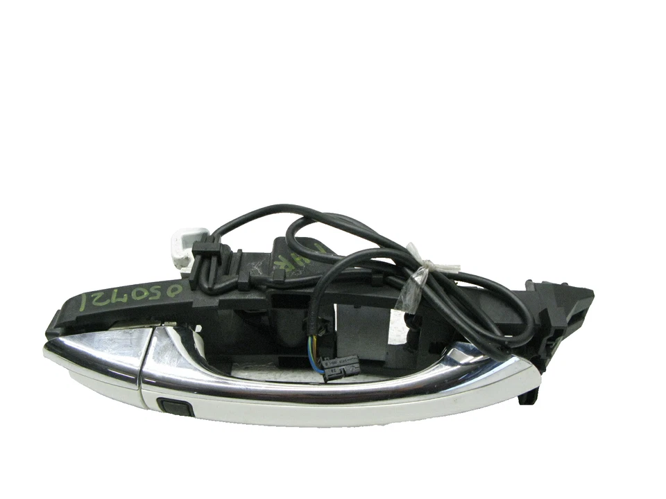 Manija de puerta exterior trasera derecha Mercedes W219 CLS550 2009 CLS63 06-11 sin llave Foto 3 de 4