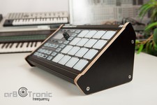 Native Instruments Maschine Mikro MK1 MK2 Rea...