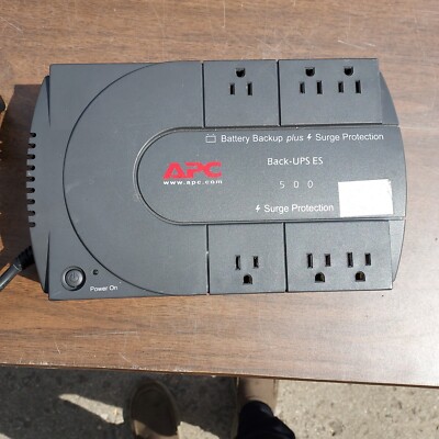 APC BATTERY BACKUP PLUS SURGE PROTECTION 500 WATT.