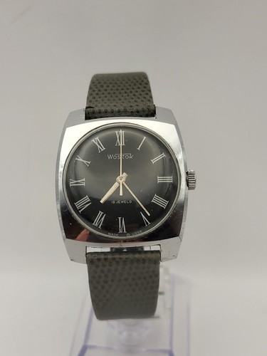 Wostok 18 Jewels Uhr Edelstahl Sowjetisch Made in USSR 33mm FUNKTIONIERT GUT