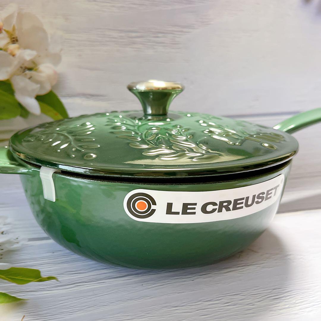 Le Creuset Saucier artichoke Green olive branch relief one-handed