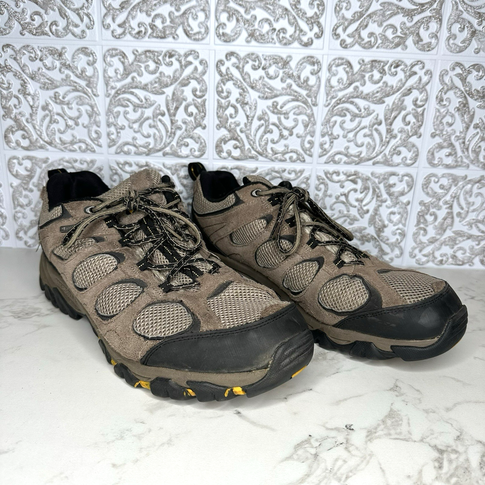 Scarpe da trekking Merrell uomo noce moab vent etichetta indossate taglia sconosciuta maggio 14