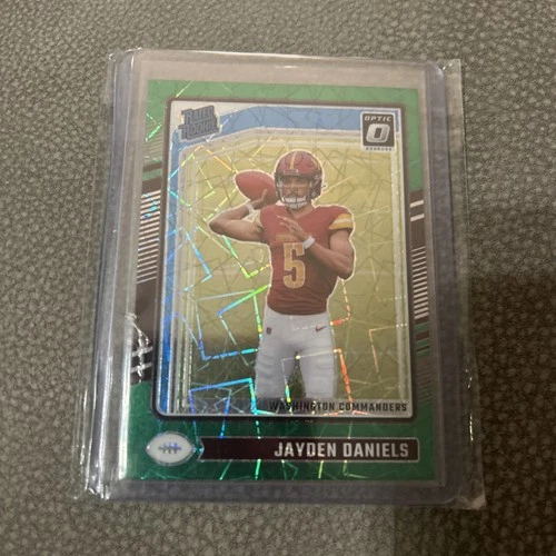 2024 Donruss Optic - Rated Rookie Jayden Daniels #248 Green Velocity Prizm (RC)