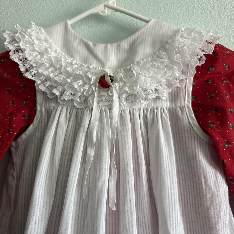 Vintage BRYAN & CO Dress Girl 6 Christmas Lace Floral 1980"s USA - Image 2 of 4