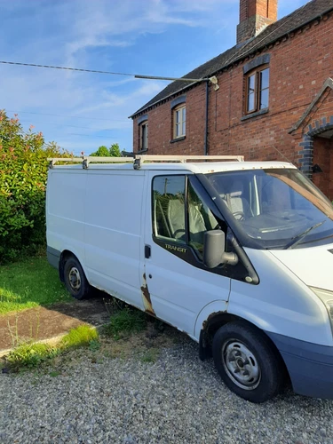 ford transit mk7 swb van SPAIRES OR REPAIRS - Picture 2 of 5