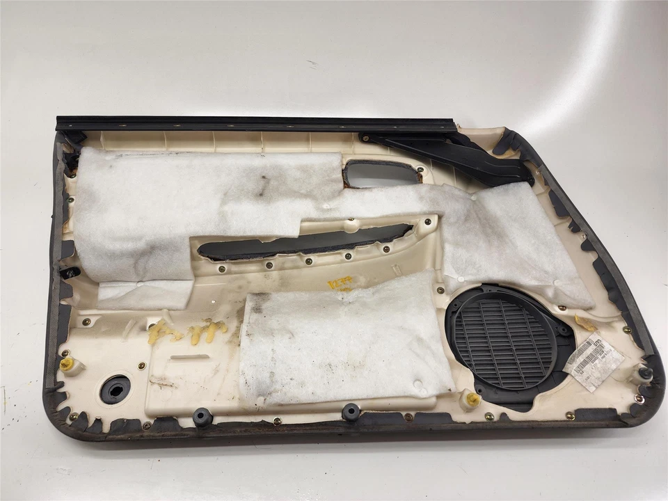 2006 Kia Optima 4 Door Passenger Front Door Panel w/ Manual Windows OEM  - Image 4 of 4