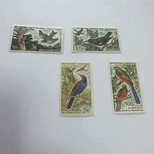 Lot 92-Timbre GABON 1961/1963 - Poste aérienne série oiseaux - Neuf **