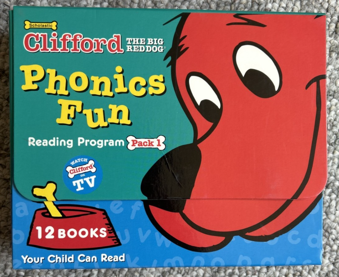 Clifford The Big Red Dog Phonics Fun Pack 1 Reading Program