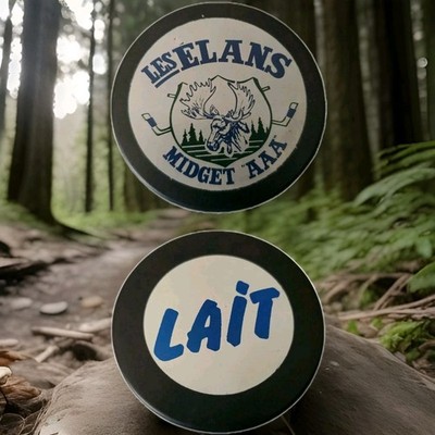   Elk LES ELANS MIDGET AAA RARE LAIT VINTAGE OFFICIAL INGLASCO GAME PUCK