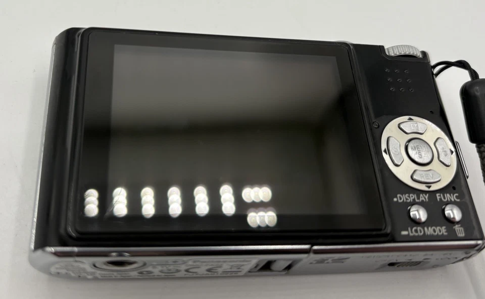 Panasonic Lumix DMC-FX33, photo 4 of 5
