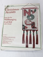 Vintage Vogart Crafts Christmas Accents Wallhanging Craft Kit Noel Style 4692