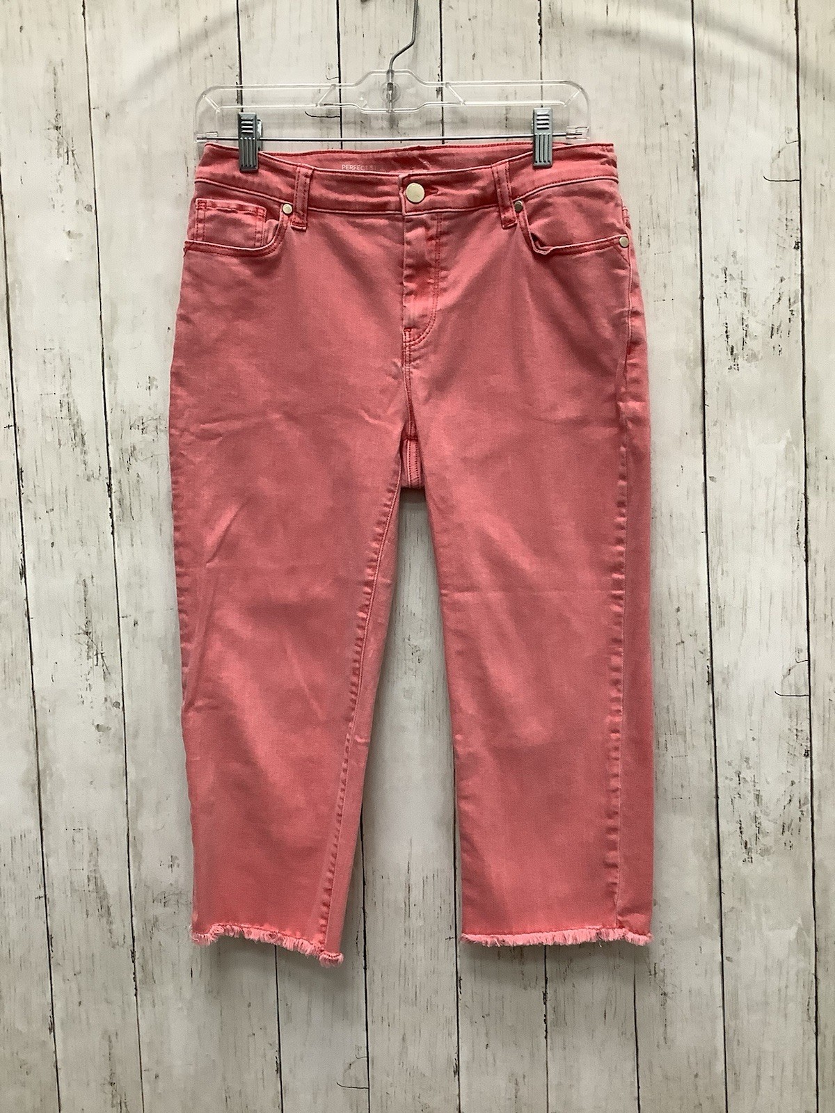 Chico's Size 0 Coral Pink So Slimming Frayed Hem Girlfriend Cropped Jeans