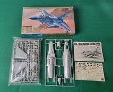 HASEGAWA 1/48 F-16A FIGHTING FALCON GENERAL DYNAMICS N°V001:1000