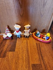 Vintage 1995 Campbell Soup Kids 5" Dolls in Chef Outfits With Display And 04 Can
