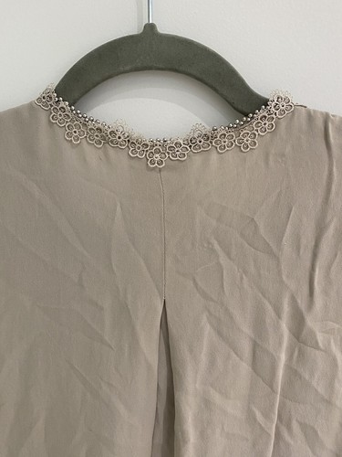 Top para mujer Elie Tahari 100 % gris seda sin mangas talla XS floral de encaje y cuentas - Imagen 10 de 12