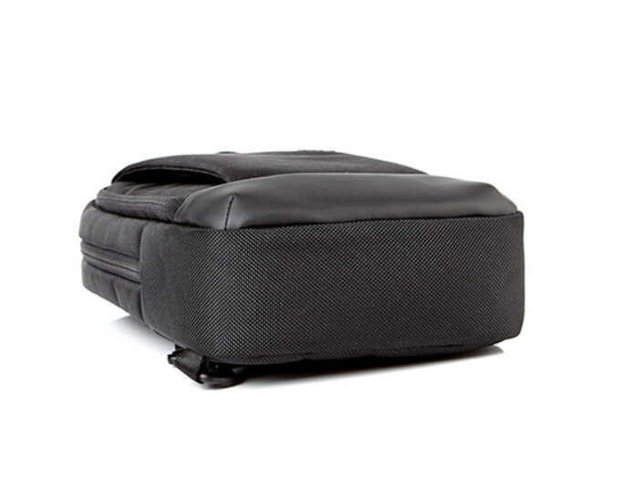 samsonite square luggage