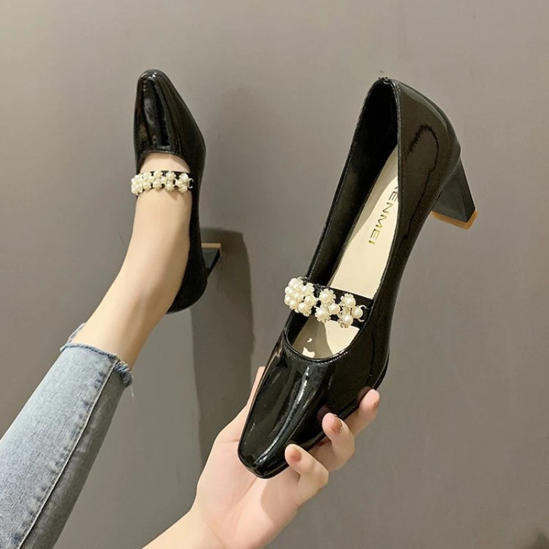 Dress shoes top without heels