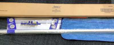 Janico 18  Miclrofiber Mop Kit Head Telescopic Pole Pads One Set #6578. NEW