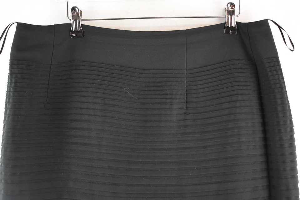 Hobbs Womans Polycester Ribbed Pencil Short Skirt Size 16 Black business Casual - Image 2 of 4