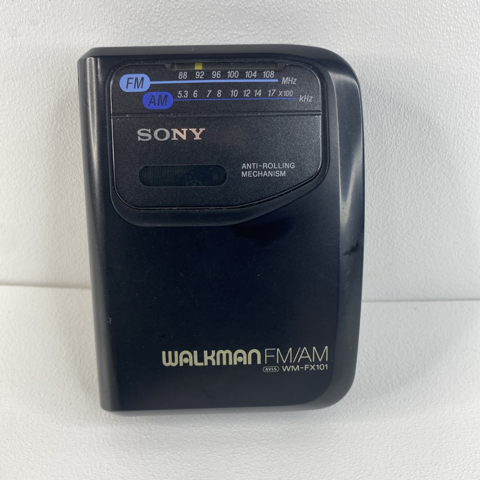 Sony Walkman WM-FX101 AM/FM Radio Cassette Tape Player C2